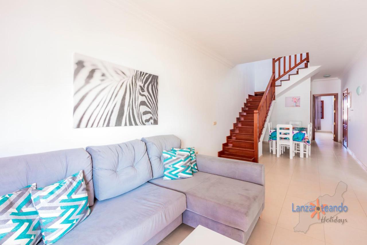 Vivienda Vacacional Casa Ciara Плая Бланка Екстериор снимка