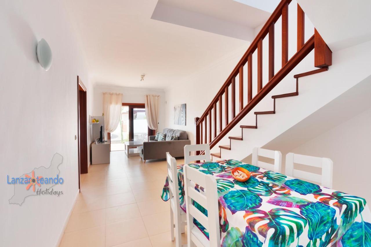 Vivienda Vacacional Casa Ciara Плая Бланка Екстериор снимка