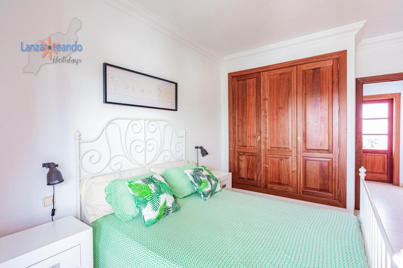 Vivienda Vacacional Casa Ciara Плая Бланка Екстериор снимка